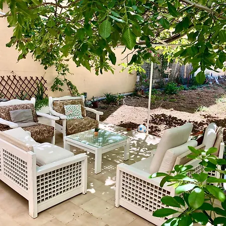 Apartament Eleana *